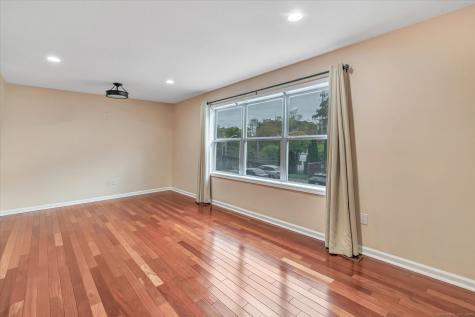 5 Rockland Road Norwalk CT 06854