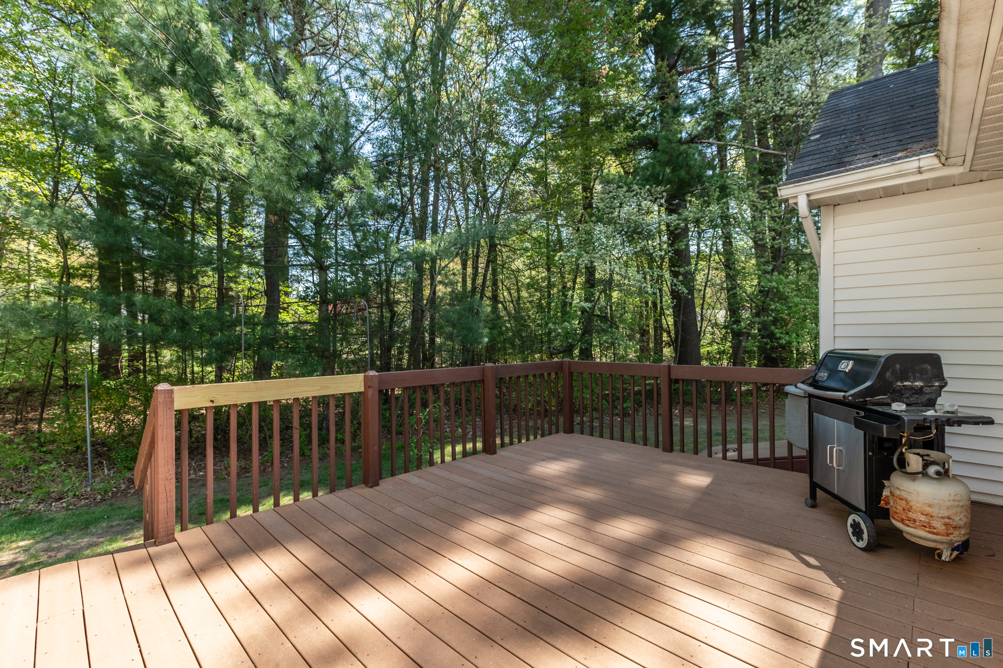 81 Oldefield Farms Road Enfield CT 06082