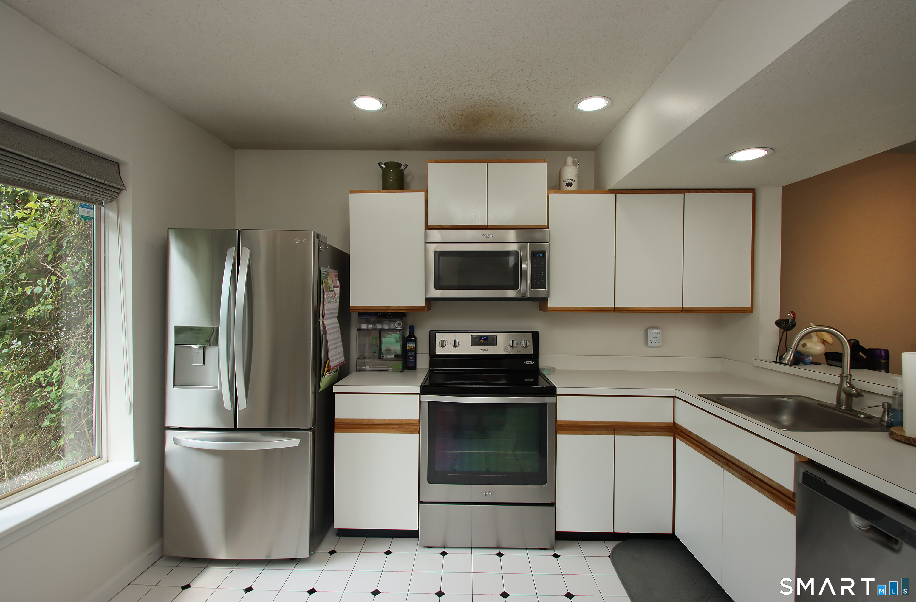 166 Old Brookfield Road Danbury CT 06811