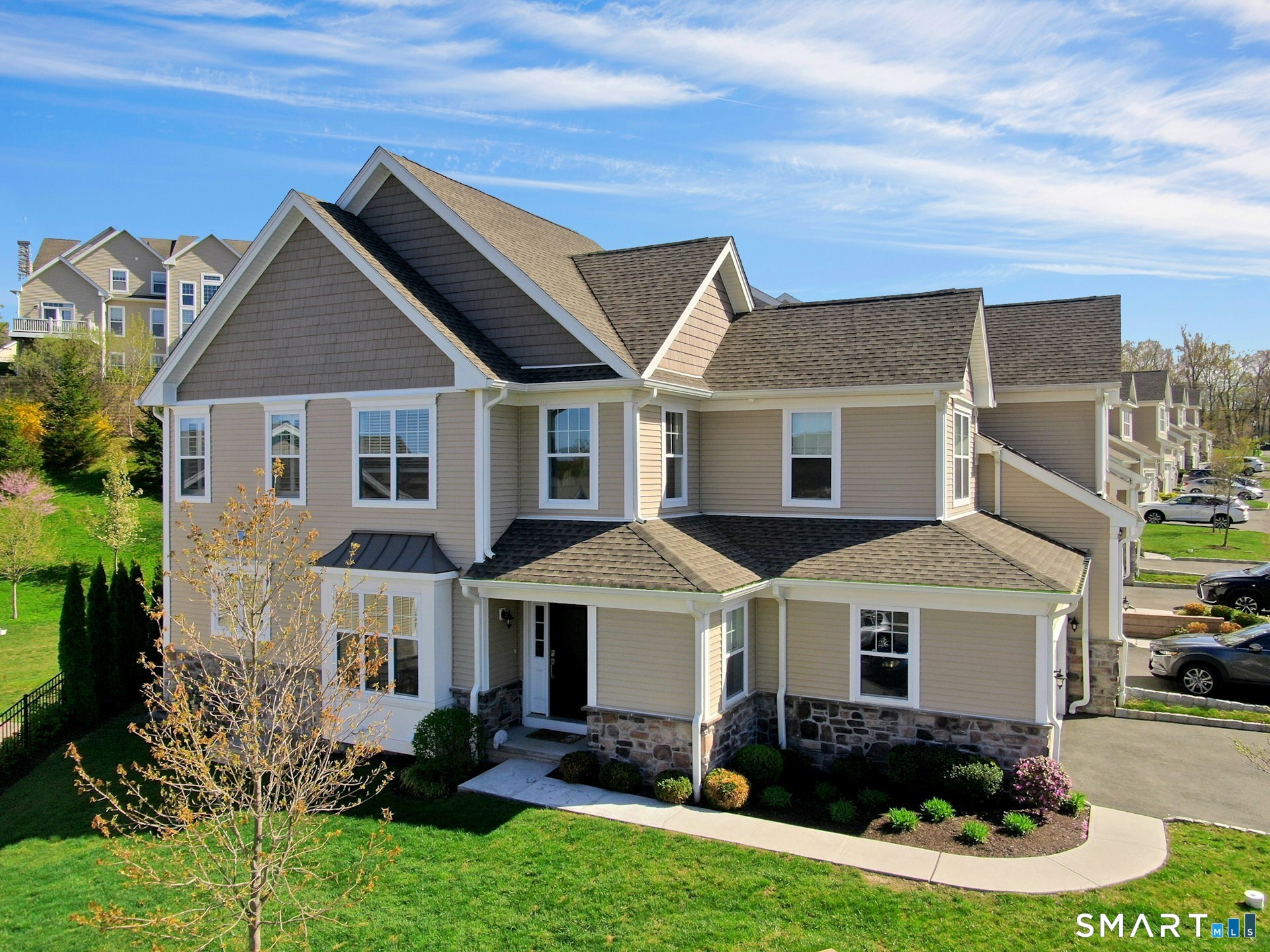 82 Winding Ridge Way Danbury CT 06810