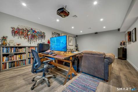 82 Winding Ridge Way Danbury CT 06810