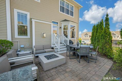 82 Winding Ridge Way Danbury CT 06810