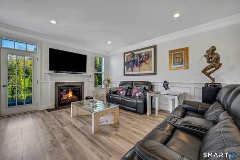 82 Winding Ridge Way Danbury CT 06810