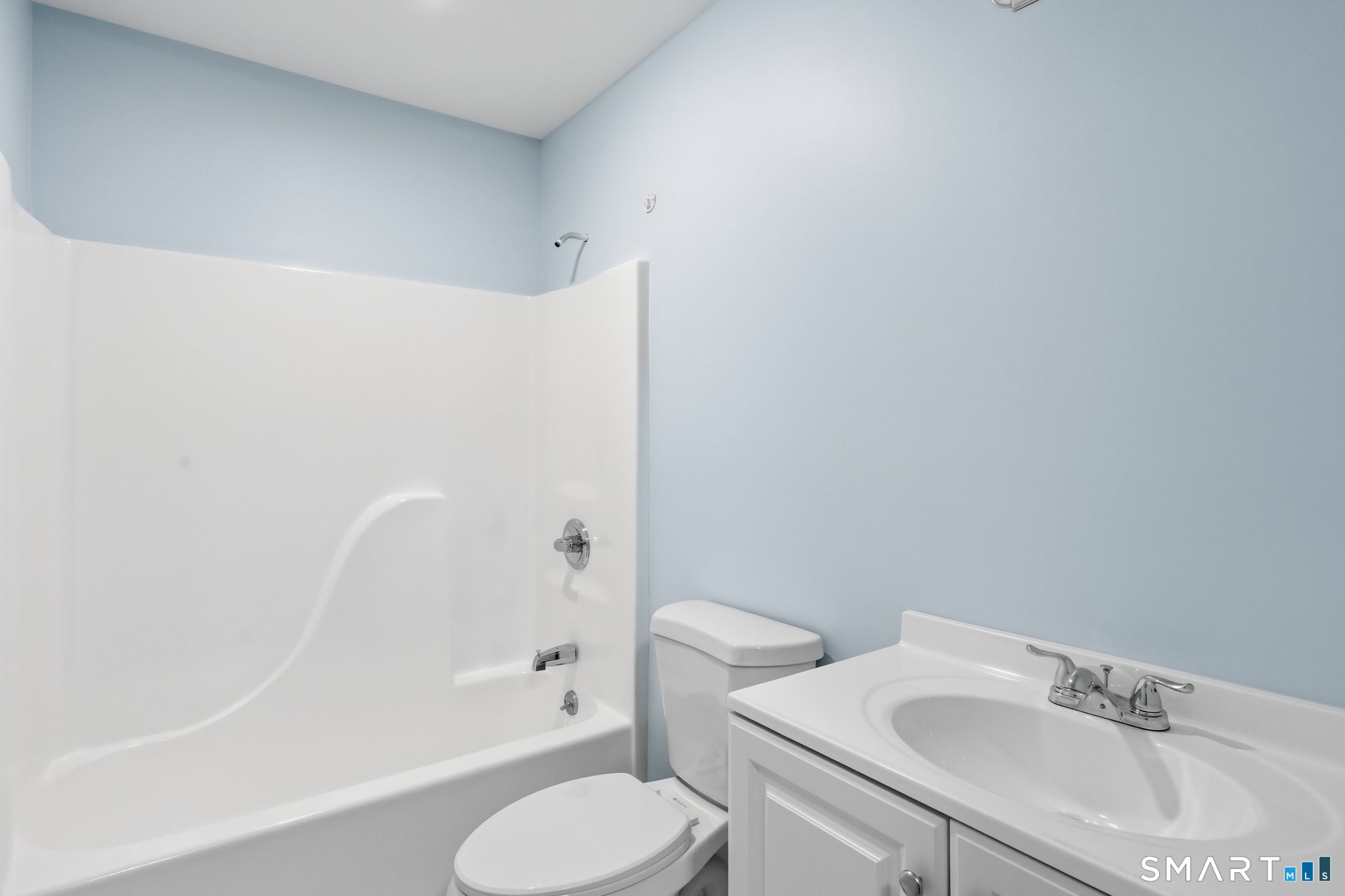 302 Ashmead Commons Enfield CT 06082