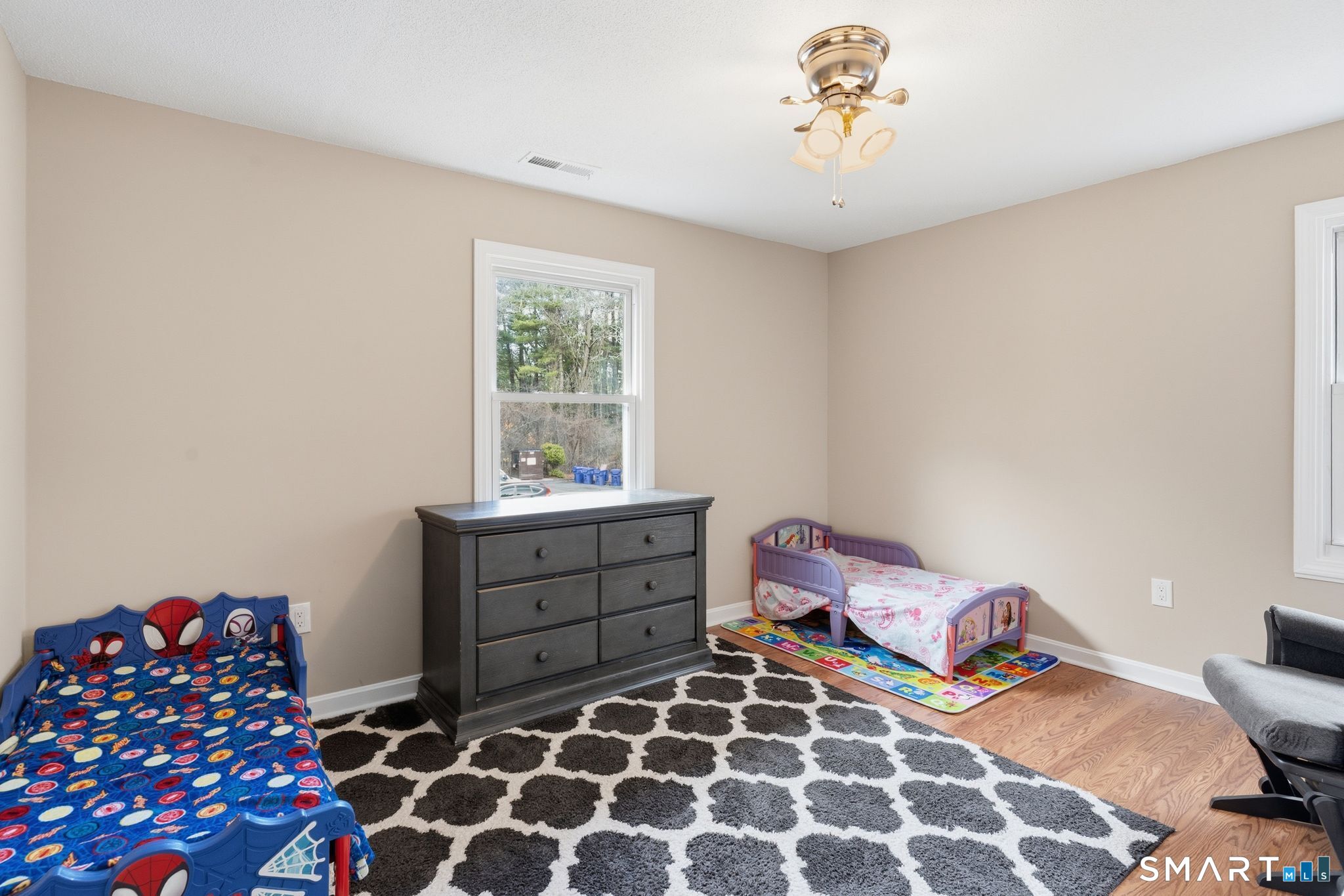 302 Ashmead Commons Enfield CT 06082