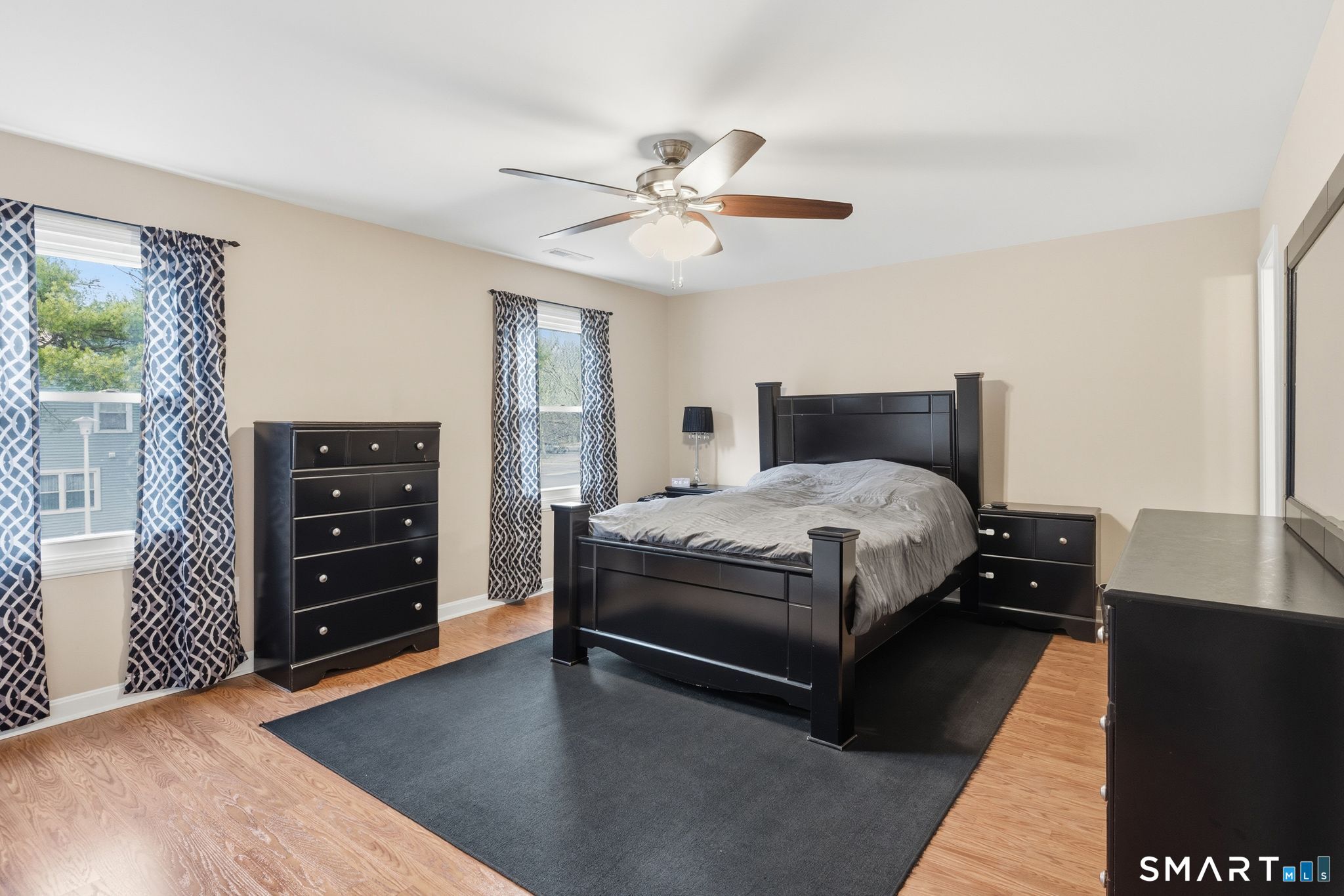 302 Ashmead Commons Enfield CT 06082