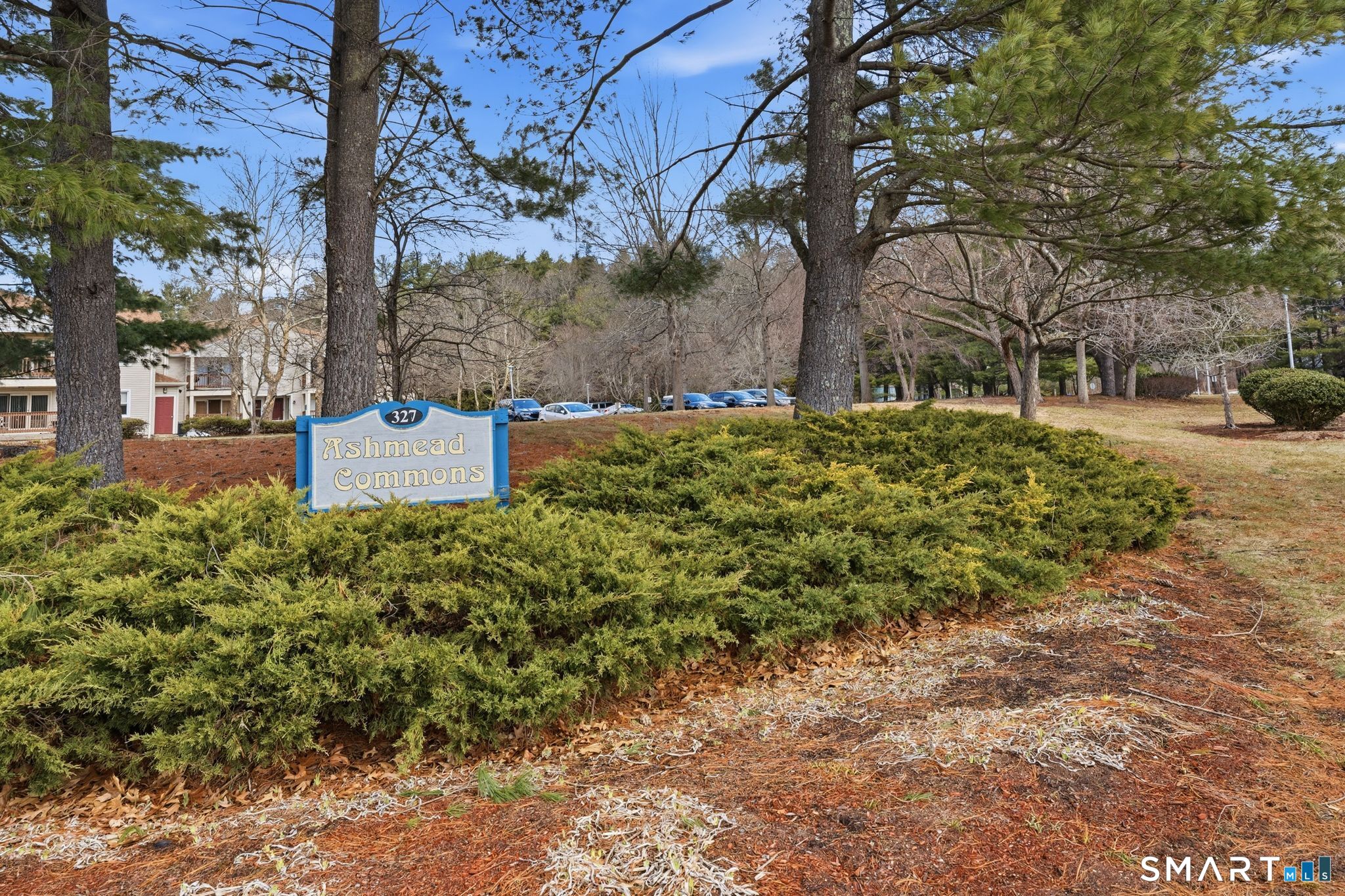 302 Ashmead Commons Enfield CT 06082