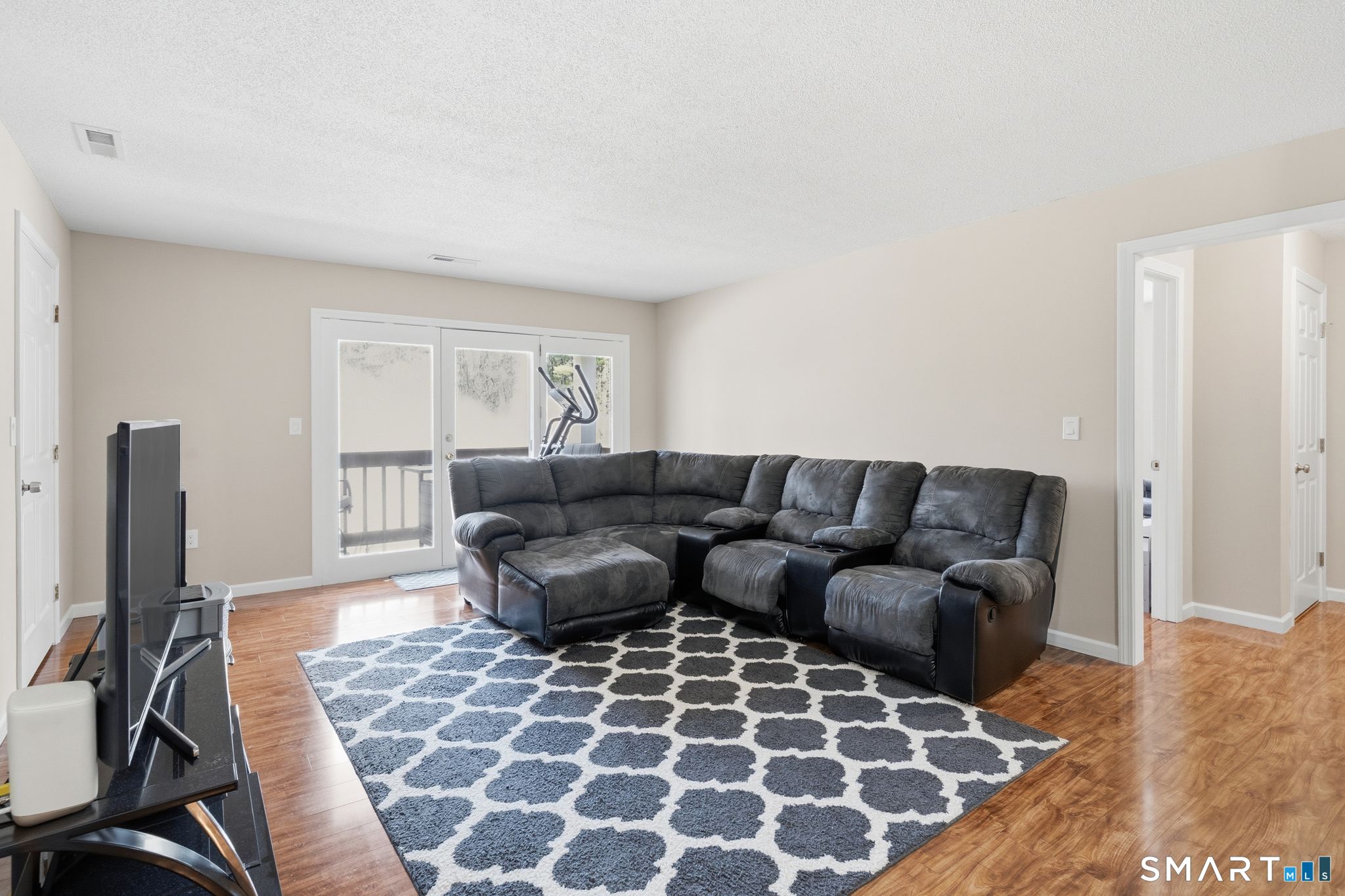 302 Ashmead Commons Enfield CT 06082