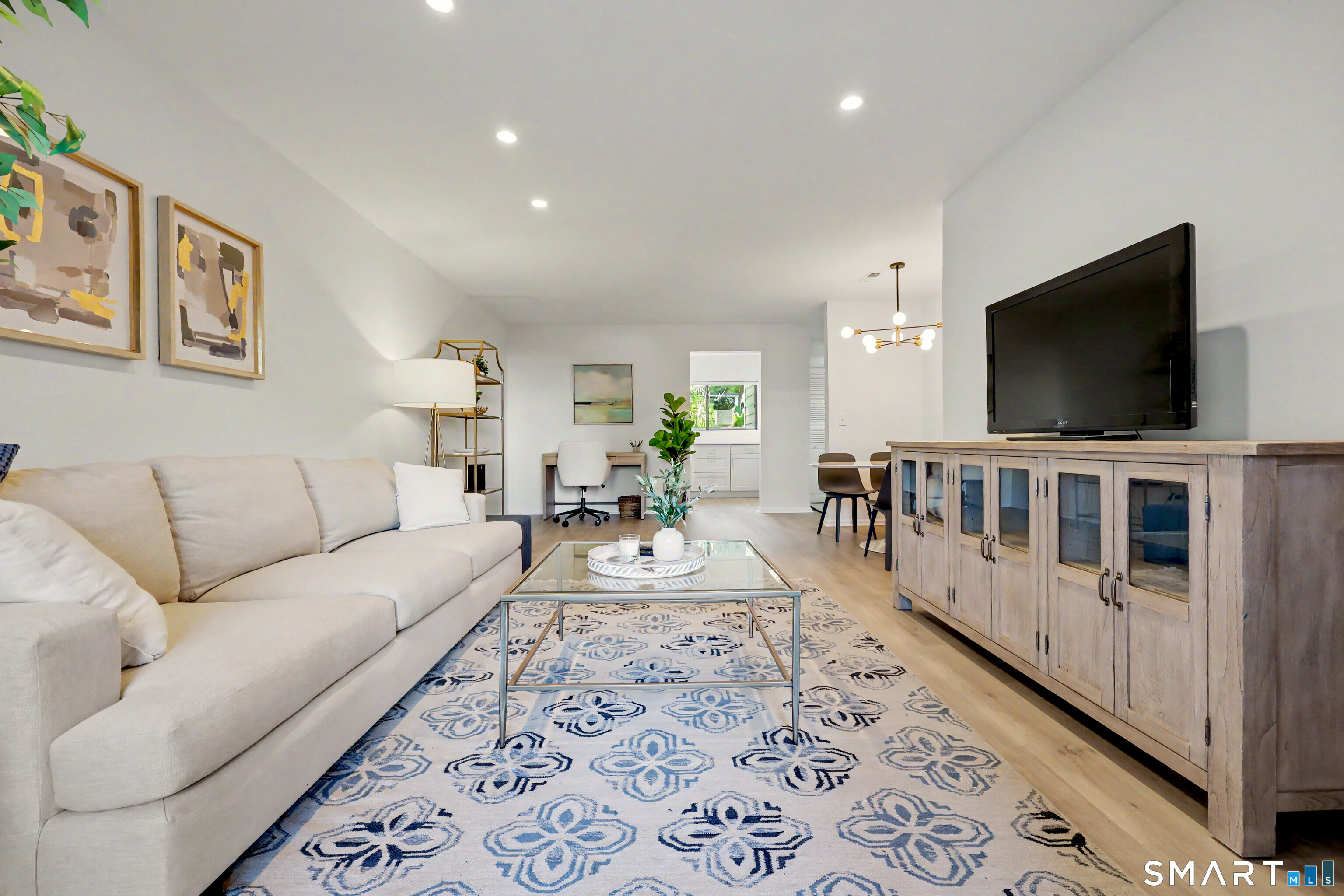 102 Rowayton Woods Drive Norwalk CT 06854
