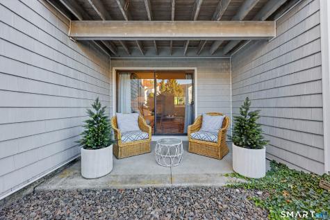 102 Rowayton Woods Drive Norwalk CT 06854