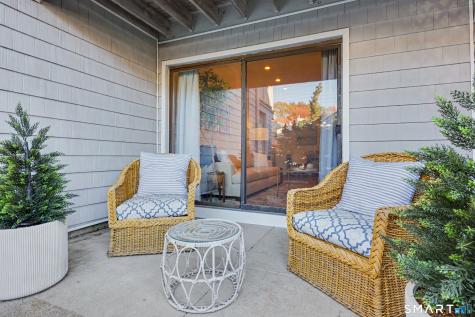 102 Rowayton Woods Drive Norwalk CT 06854