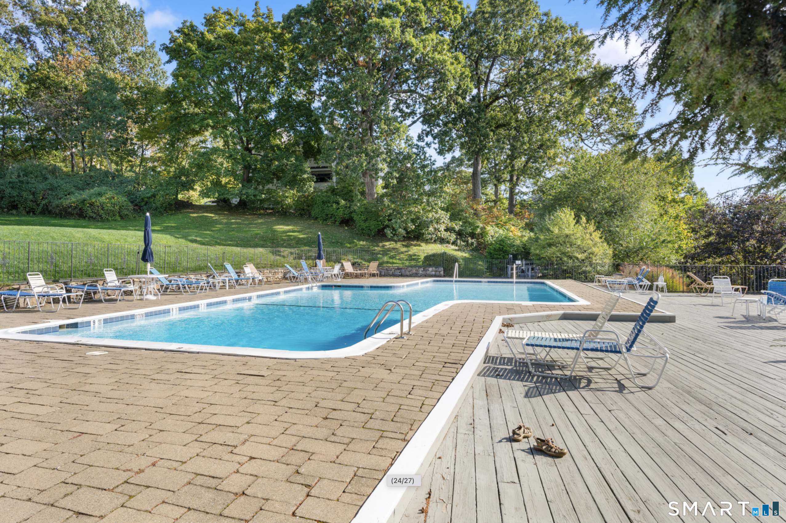102 Rowayton Woods Drive Norwalk CT 06854