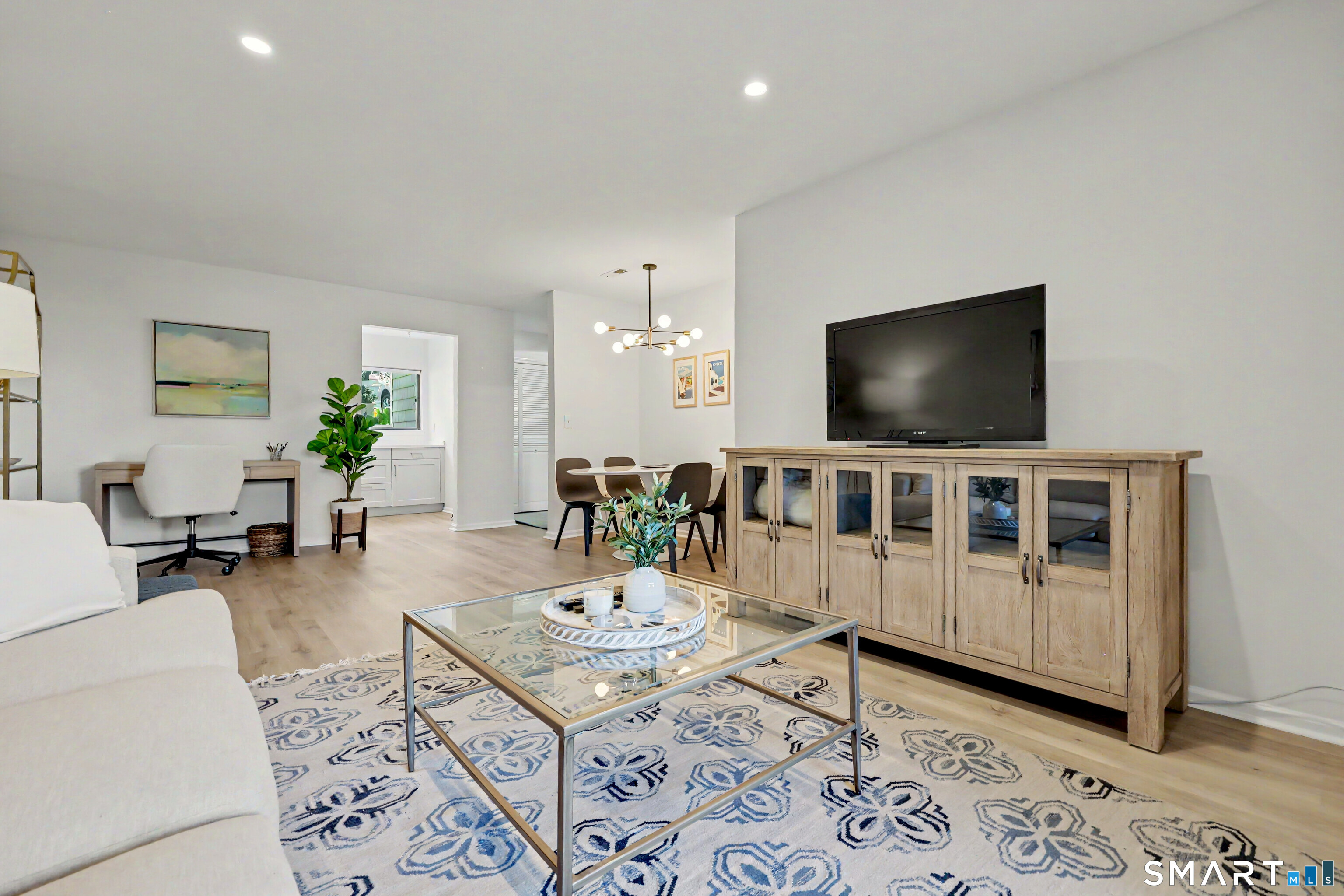 102 Rowayton Woods Drive Norwalk CT 06854