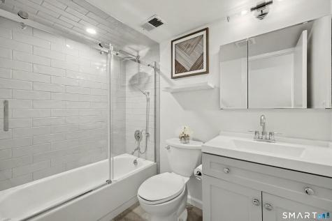 102 Rowayton Woods Drive Norwalk CT 06854