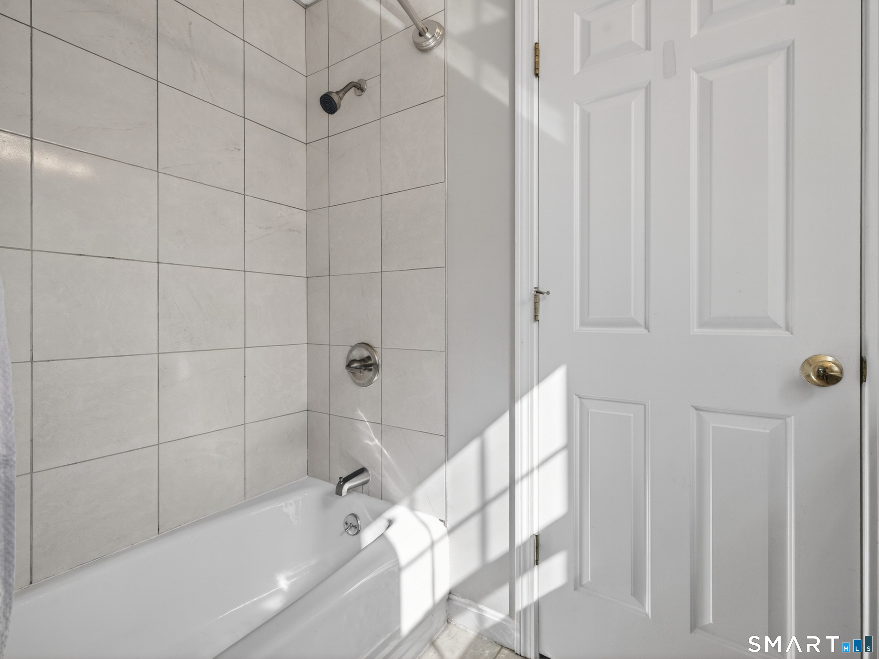 18 Forestview Drive Norwich CT 06360