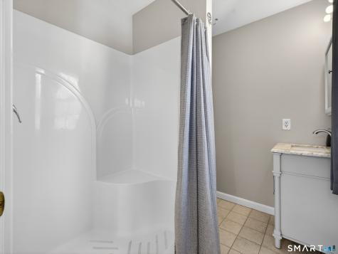 18 Forestview Drive Norwich CT 06360