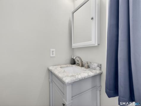 18 Forestview Drive Norwich CT 06360