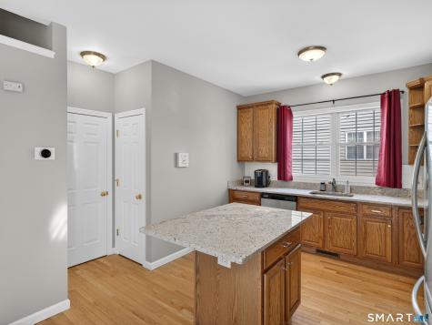 18 Forestview Drive Norwich CT 06360