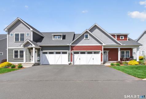 139 Mulholland Way North Haven CT 06473