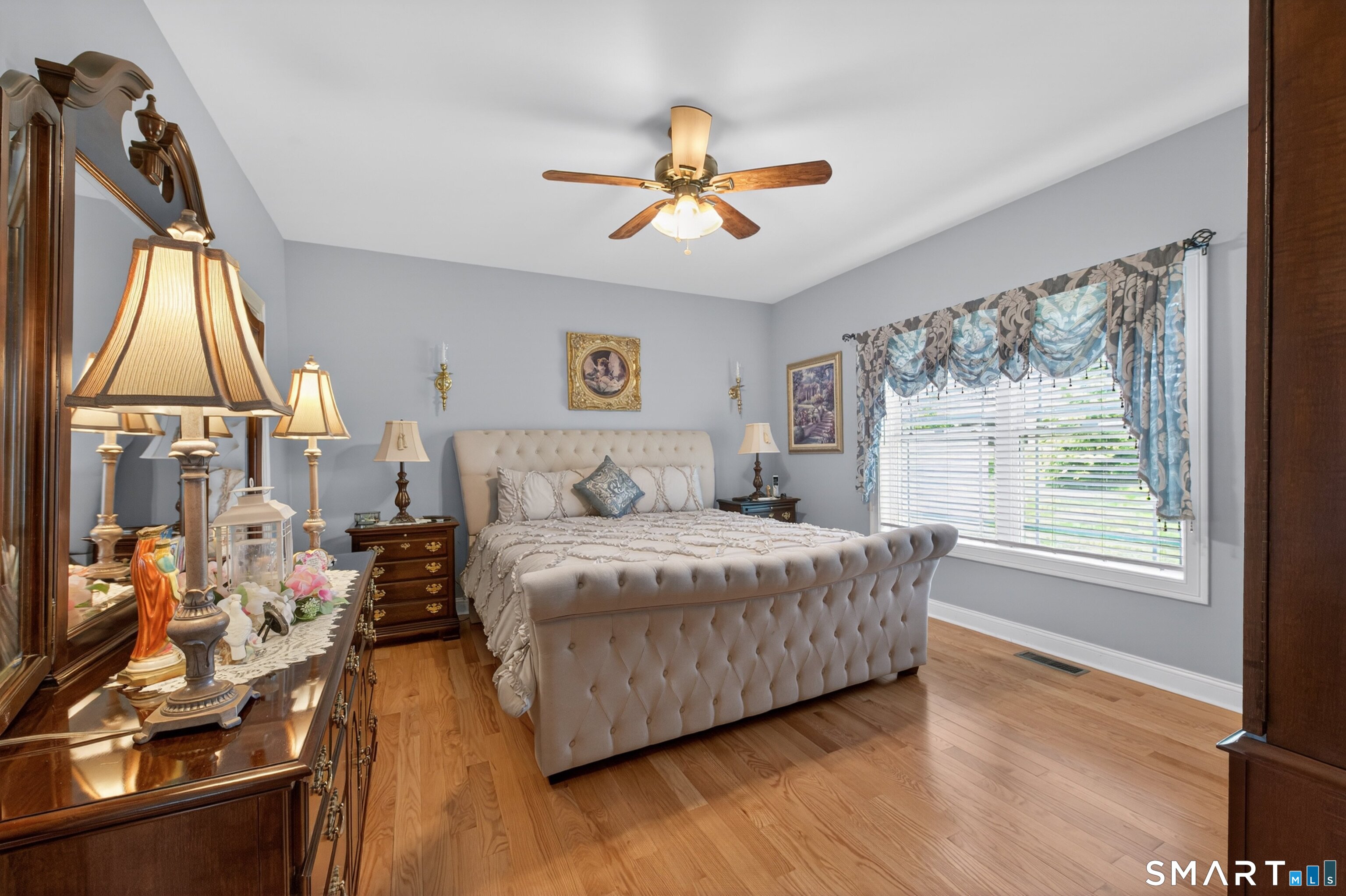 139 Mulholland Way North Haven CT 06473