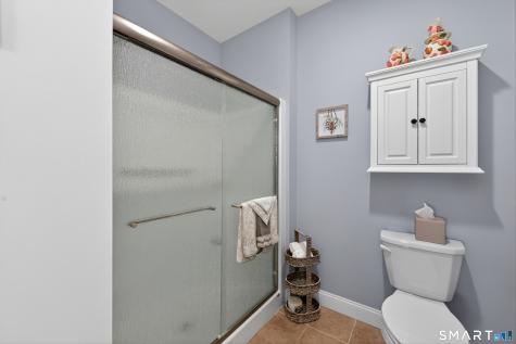 139 Mulholland Way North Haven CT 06473