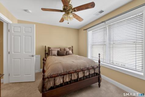 139 Mulholland Way North Haven CT 06473
