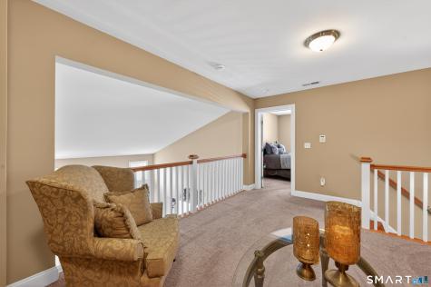 139 Mulholland Way North Haven CT 06473