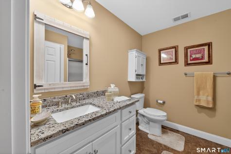 139 Mulholland Way North Haven CT 06473