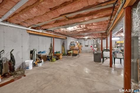 139 Mulholland Way North Haven CT 06473