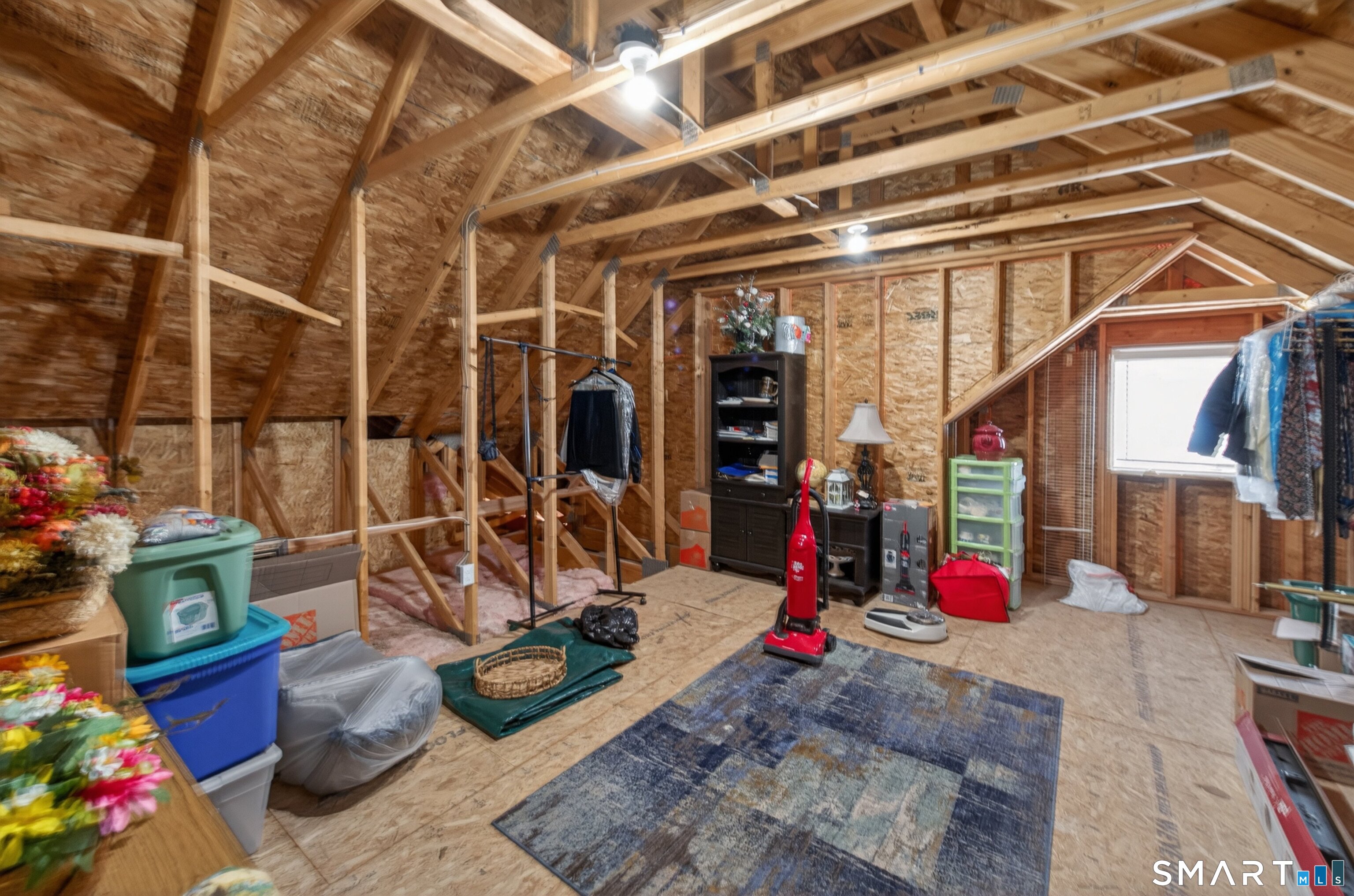 139 Mulholland Way North Haven CT 06473