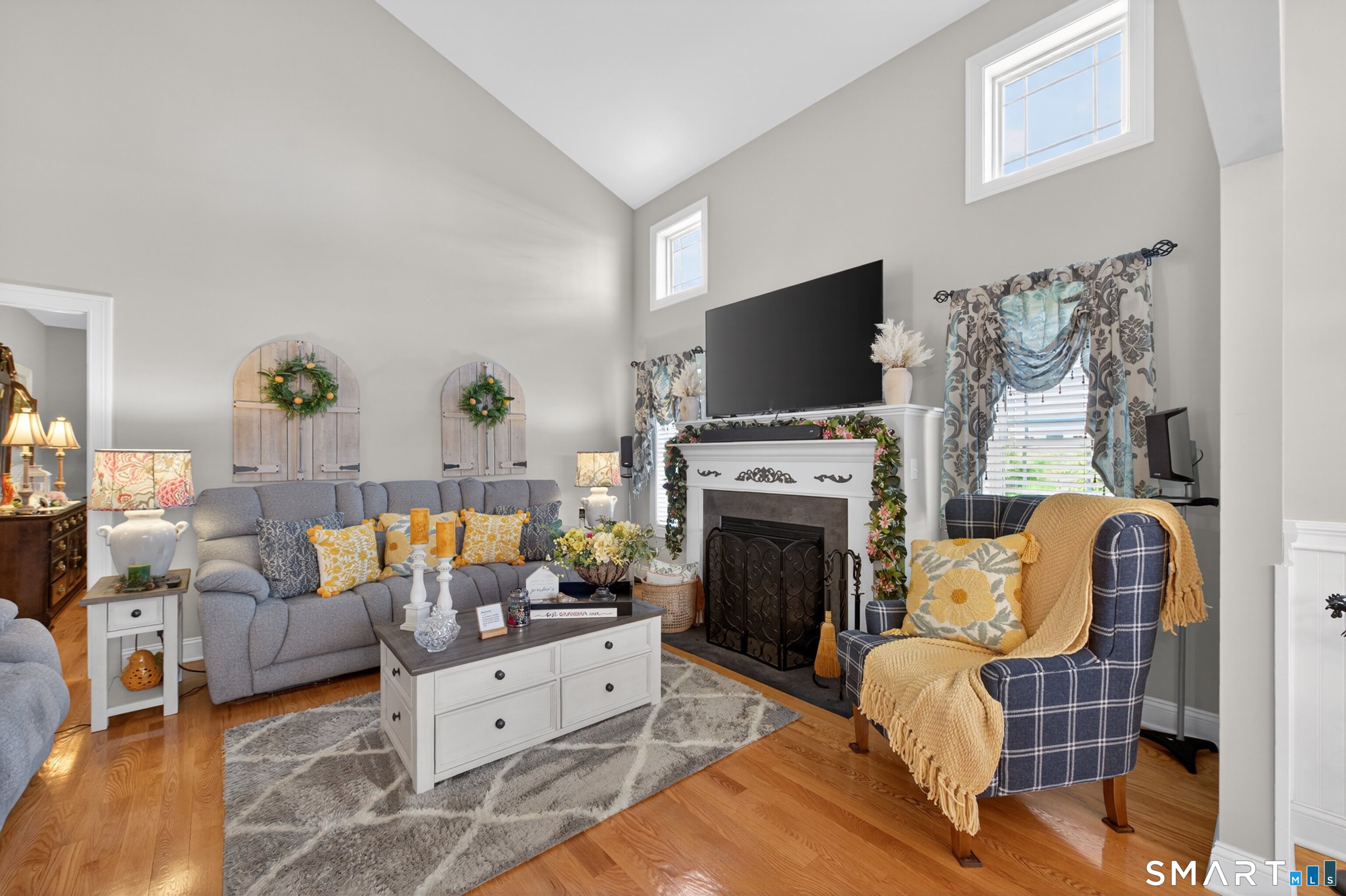 139 Mulholland Way North Haven CT 06473
