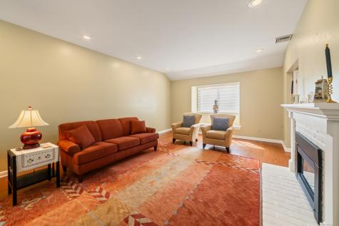 966 Heritage Village Southbury CT 06488