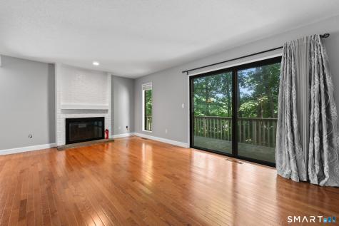 2 Shagbark Lane Woodbury CT 06798