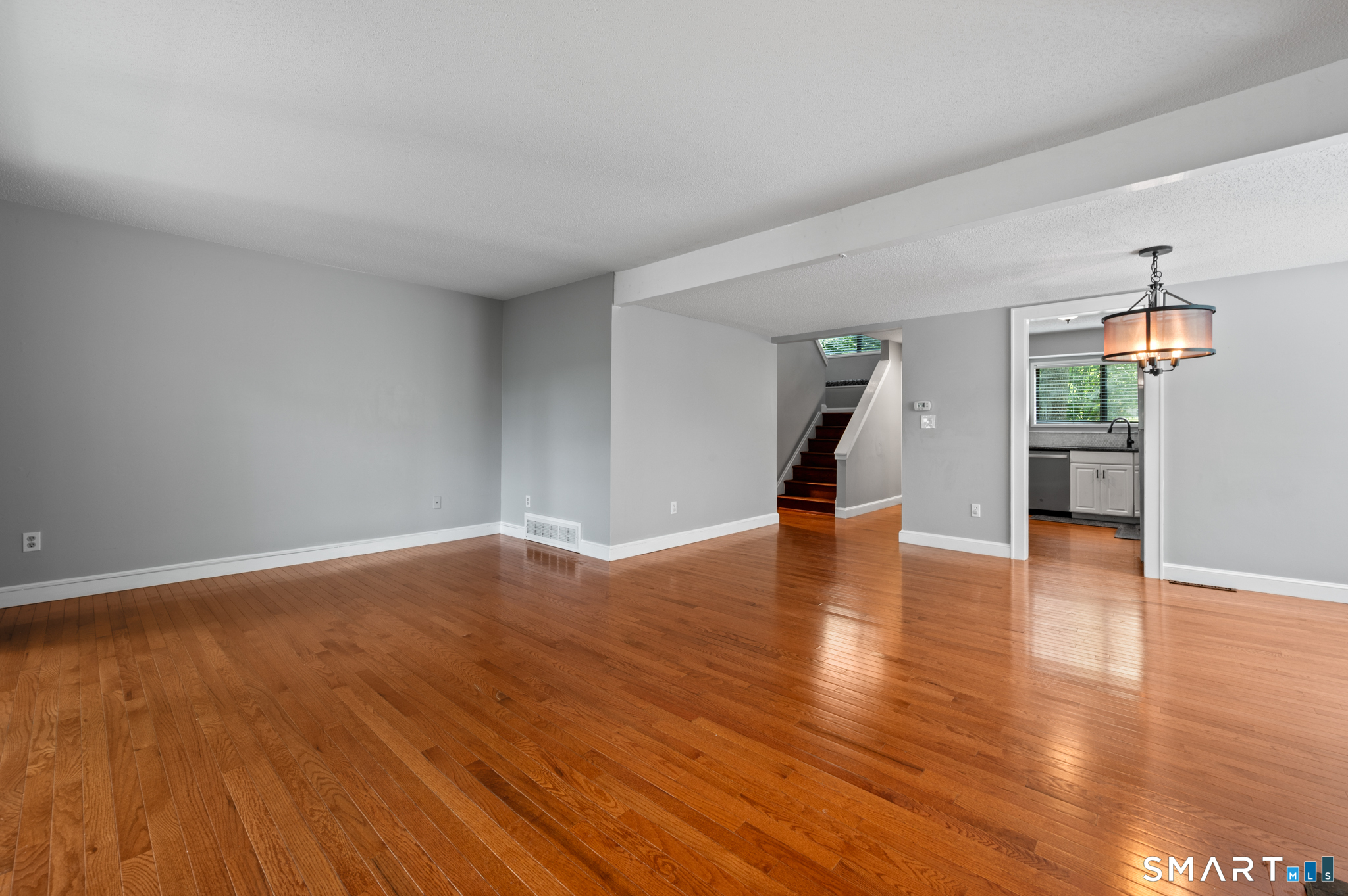 2 Shagbark Lane Woodbury CT 06798