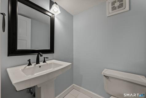 2 Shagbark Lane Woodbury CT 06798