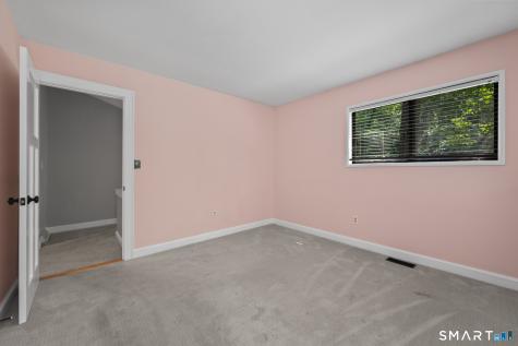 2 Shagbark Lane Woodbury CT 06798