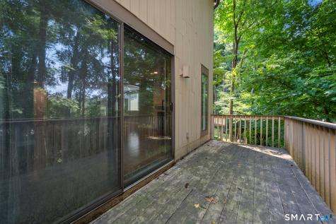 2 Shagbark Lane Woodbury CT 06798