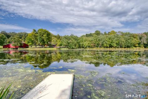 2 Shagbark Lane Woodbury CT 06798