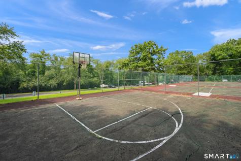 2 Shagbark Lane Woodbury CT 06798