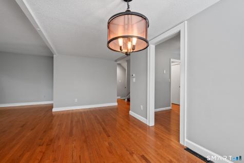 2 Shagbark Lane Woodbury CT 06798