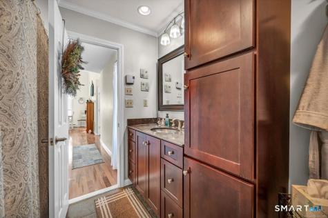 10 Pilgrim Harbor Wallingford CT 06492