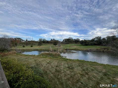 10 Pilgrim Harbor Wallingford CT 06492