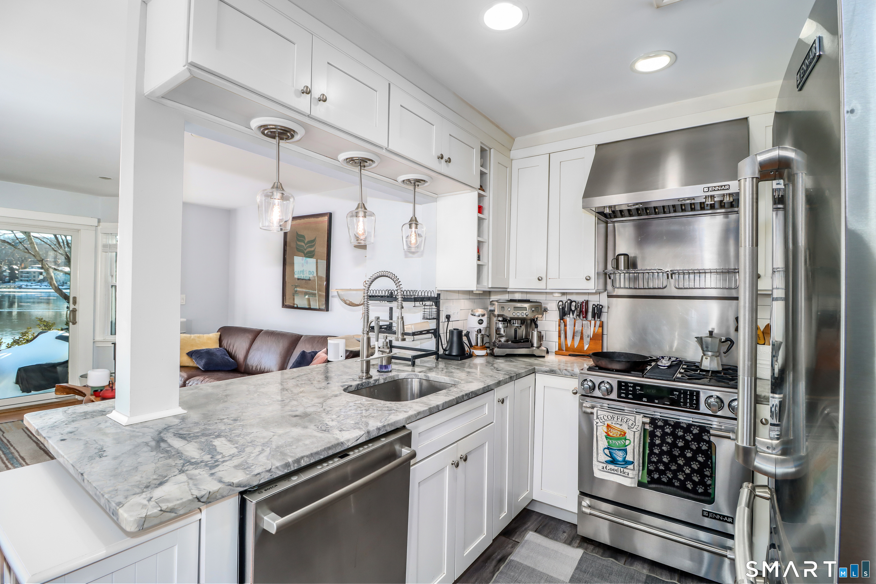 225 Front Street New Haven CT 06513