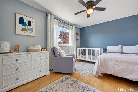 82 Orangewood W Derby CT 06418