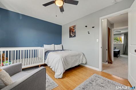 82 Orangewood W Derby CT 06418