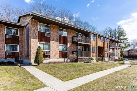 333 Vincellette Street Bridgeport CT 06606