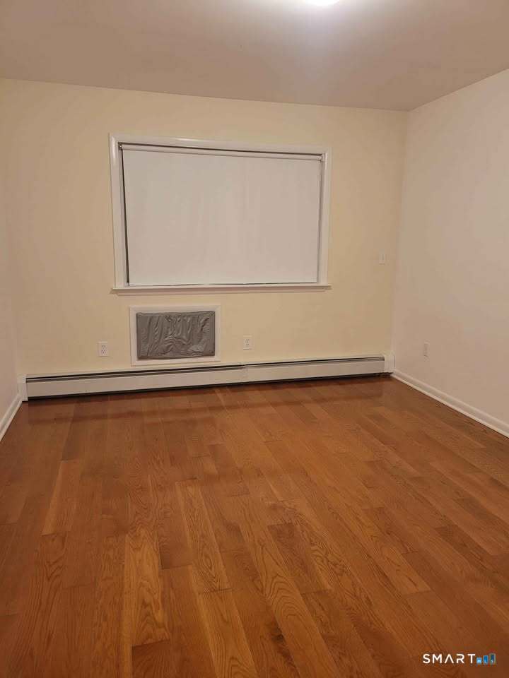 333 Vincellette Street Bridgeport CT 06606