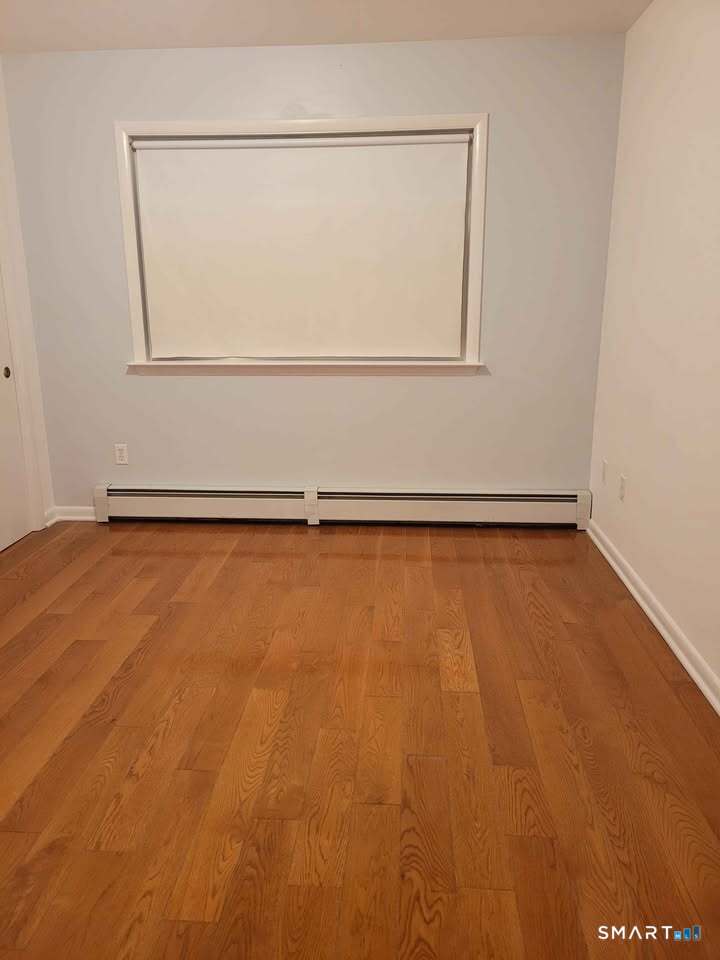 333 Vincellette Street Bridgeport CT 06606