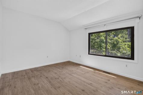 496 Woodward Avenue New Haven CT 06512