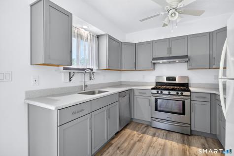 496 Woodward Avenue New Haven CT 06512